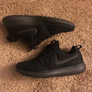 Women’s Nike shoes